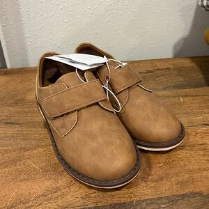 NWT Gymboree, toddler Boys brown dress shoes size 13